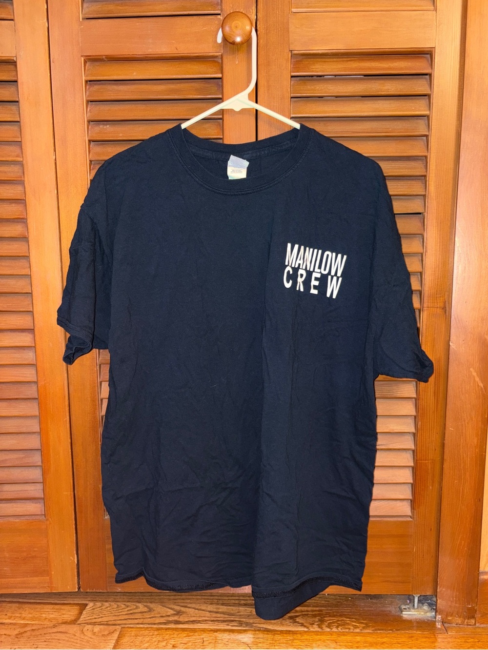 Barry Manilow Local Crew tee